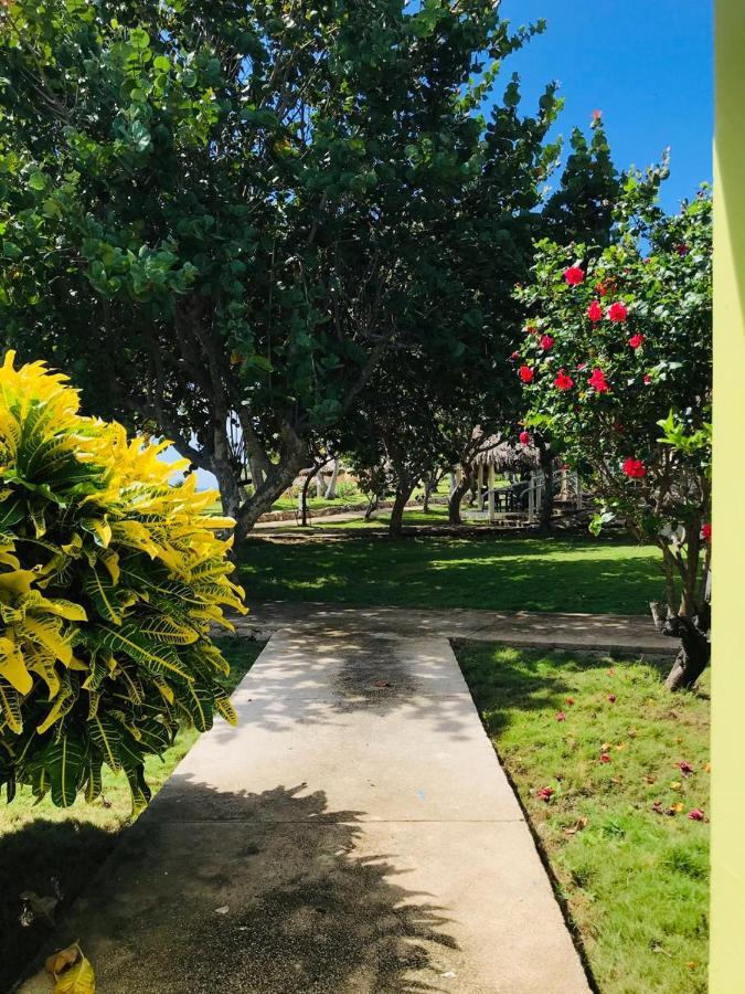 Hotel Playazul Barahona Ngoại thất bức ảnh