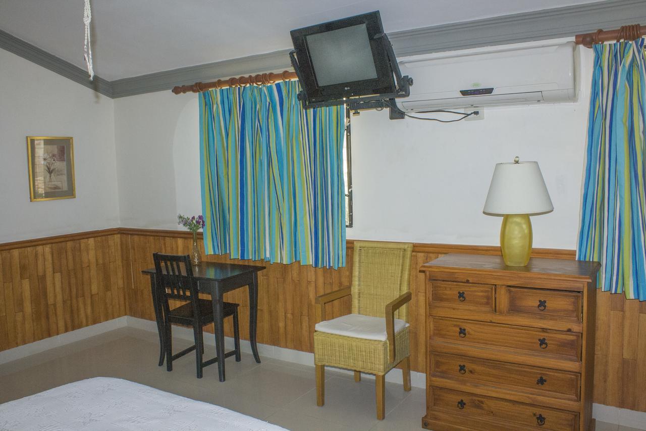 Hotel Playazul Barahona Ngoại thất bức ảnh