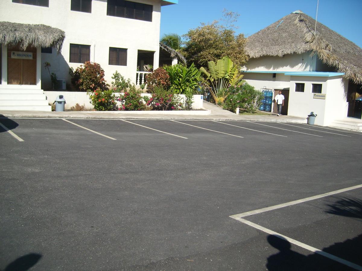 Hotel Playazul Barahona Ngoại thất bức ảnh